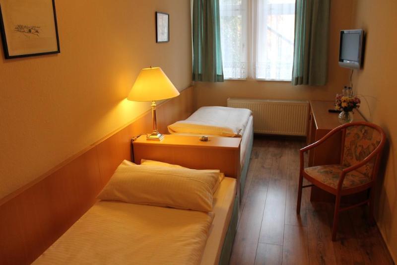 Hotel Adelheid Garni 3*
